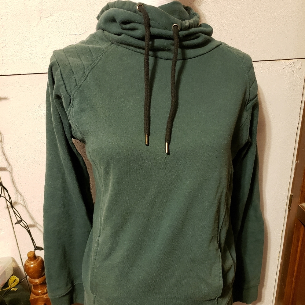Green cowl/funnel neck sweatshirt